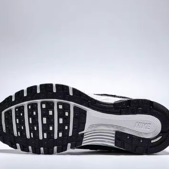Nike P-6000 Black Muslin Sail (Women's) SZ - 10W/8.5M "FAST SHIPPING" - Picture 4 of 6
